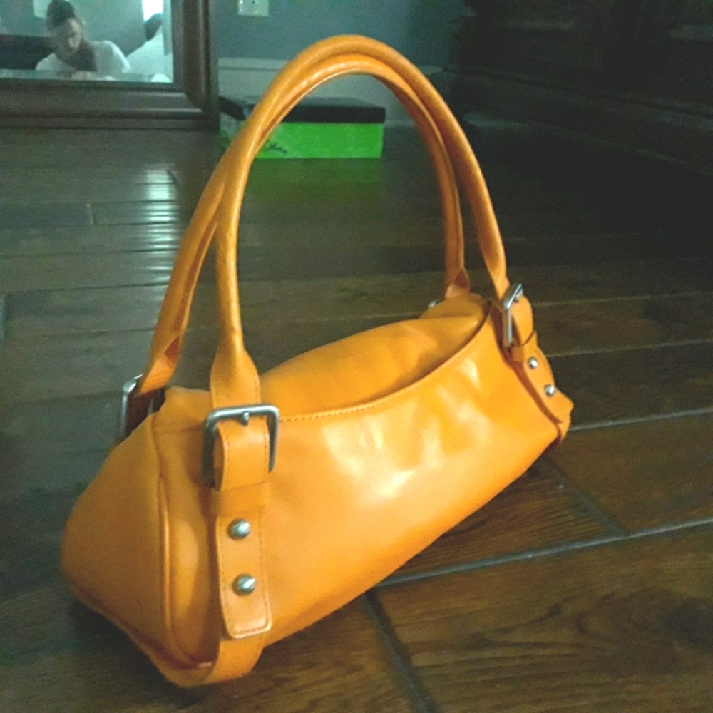 Handbag - Picture 4 of 4